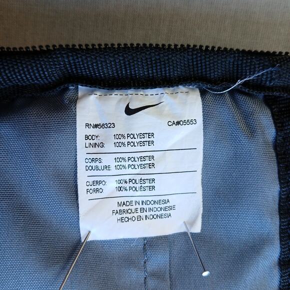 Nike Brasilia 9.5 Training Backpack 30L XL black preloved repaired unisex padded - Picture 12 of 16